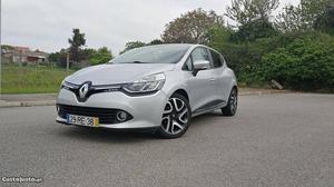 Renault Clio 1.5 DCI Pack Stylish Agosto/13 - à venda -