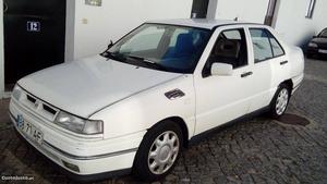 Seat Toledo 1.6 gasolina Abril/93 - à venda - Ligeiros