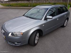 Audi A4 2.0 TDi 140cv Fevereiro/05 - à venda - Ligeiros