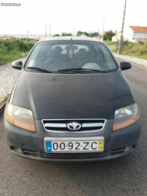 Daewoo Kalos 1.2 Setembro/04 - à venda - Ligeiros