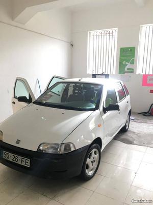 Fiat Punto 55 Fevereiro/95 - à venda - Ligeiros