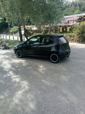 Fiat Punto D Ds Maio/01 - à venda - Comerciais / Van,