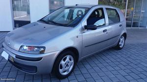 Fiat Punto como novo Novembro/01 - à venda - Ligeiros