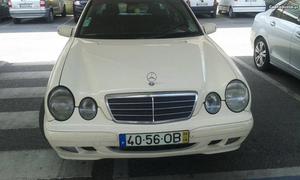 Mercedes-Benz E 200 cdi.6.vlc.117.cavalos Agosto/98 - à