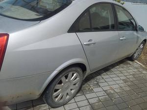 Nissan Primera 2.2 Março/02 - à venda - Ligeiros