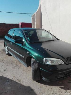 Opel Astra Muito bom estado Janeiro/99 - à venda - Ligeiros