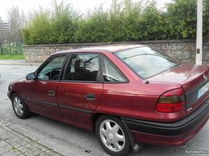 Opel Astra lig passageiros Abril/95 - à venda - Ligeiros