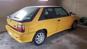 Renault 11 Turbo 3 portas Setembro/88 - à venda - Ligeiros
