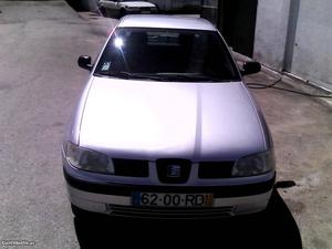 Seat Ibiza 1.0MPI 50CV EUR Fevereiro/01 - à venda -