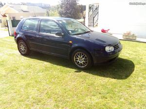 VW Golf 110cv 3 portas Outubro/98 - à venda - Ligeiros