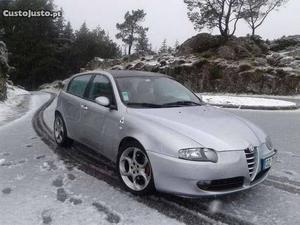 Alfa Romeo cv Agosto/04 - à venda - Ligeiros