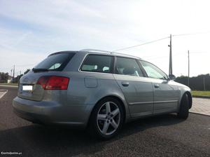 Audi A4 1.9 tdi sport troco Março/05 - à venda - Ligeiros