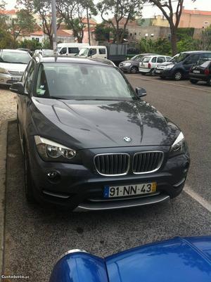 BMW X1 16 d Fevereiro/13 - à venda - Monovolume / SUV,