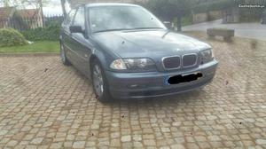 BMW  turbo a gasóleo Dezembro/98 - à venda -