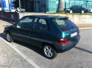 Citroën Saxo 3 portas Fevereiro/97 - à venda - Ligeiros