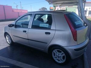 Fiat Punto 1.2 Elx 16v Abril/01 - à venda - Ligeiros