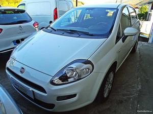 Fiat Punto 1.3 Multijet Outubro/15 - à venda - Ligeiros