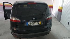 Ford S-Max 2.0 TDCI 7 lugares Outubro/07 - à venda -