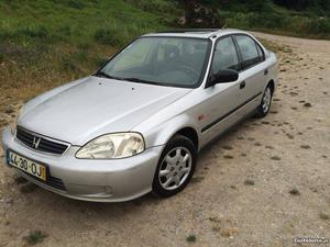 Honda Civic 1.5 vtec Novembro/99 - à venda - Ligeiros