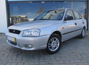 Hyundai Accent 1.3 Gls - AC