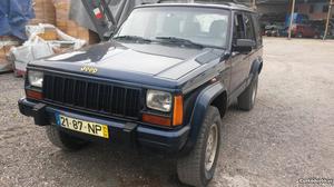 Jeep Cherokee limited Abril/99 - à venda - Pick-up/