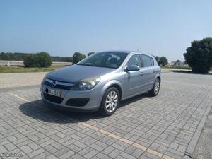 Opel Astra 1.3cdti 1 Dono Setembro/05 - à venda - Ligeiros