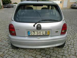 Opel Corsa 1.0i 12v BARATINHO Novembro/99 - à venda -
