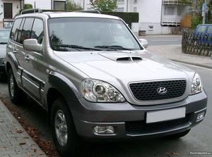 Hyundai Terracan 4x4 Maio/03 - à venda - Monovolume / SUV,