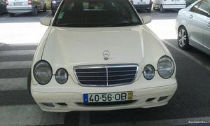 Mercedes-Benz E 200 cdi Agosto/99 - à venda - Ligeiros