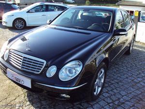 Mercedes-Benz E 220 Elegance CDI Setembro/05 - à venda -