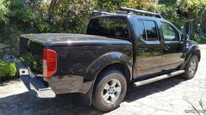 Nissan Navara 2.5Dci - 5 lugares Junho/07 - à venda -