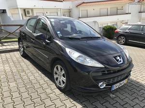 Peugeot 207 Hdi 90cv 5 portas Abril/06 - à venda - Ligeiros