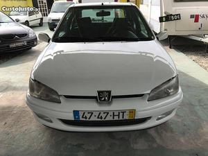 Peugeot  DIESEL Dezembro/96 - à venda - Ligeiros