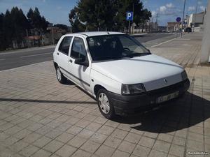 Renault Clio 1.2 energy Setembro/91 - à venda - Ligeiros