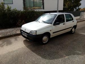 Renault Clio 1.2cc Agosto/96 - à venda - Ligeiros