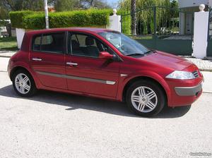 Renault Mégane 1.5 dCi Dynamique Julho/03 - à venda -