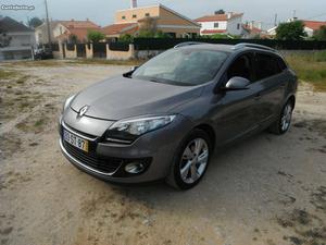 Renault Mégane 1.5dci gps Março/12 - à venda - Ligeiros