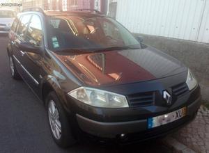 Renault Mégane Confort Dinamyc Agosto/04 - à venda -