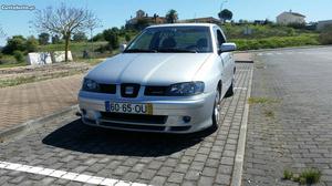 Seat Ibiza ibiza Fevereiro/00 - à venda - Comerciais / Van,