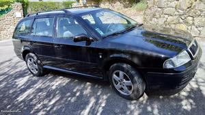 Skoda Octavia 1.9 TDI 4x4 Julho/01 - à venda - Ligeiros