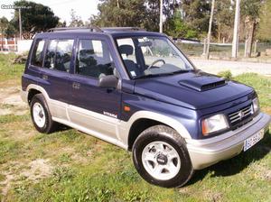 Suzuki Vitara JLX 1.9 TD Dezembro/00 - à venda - Pick-up/