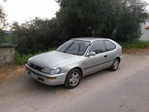 Toyota Corolla 2.0 D star van Novembro/94 - à venda -