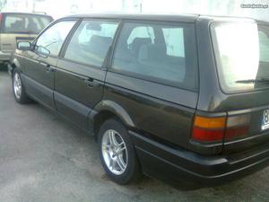 VW Passat 19td Outubro/90 - à venda - Ligeiros Passageiros,