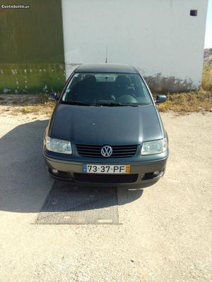VW Polo v Março/00 - à venda - Ligeiros Passageiros,