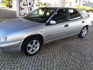 Citroën Xantia 1.8 i Julho/00 - à venda - Ligeiros