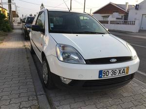 Ford Fiesta 1.4 tdci Fevereiro/04 - à venda - Comerciais /