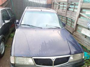 Lancia Dedra 1.9td sw com avaria Dezembro/94 - à venda -