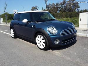 MINI Cooper D Cv Setembro/10 - à venda - Ligeiros