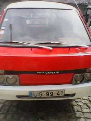 Nissan Vanette QSKVL Fevereiro/90 - à venda - Comerciais /