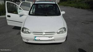 Opel Corsa 1.5 d motor izuzu Junho/93 - à venda - Ligeiros